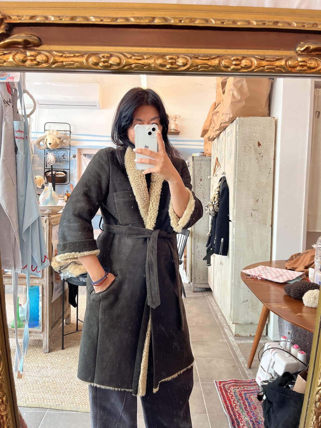 골든구스 무톤 시어링 코트 상품이미지2