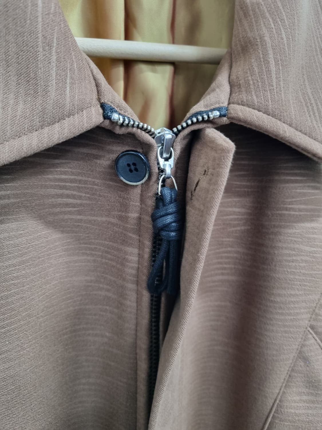 LMOOD 크로아상  블루종 점퍼 카멜 46사이즈 상품이미지4