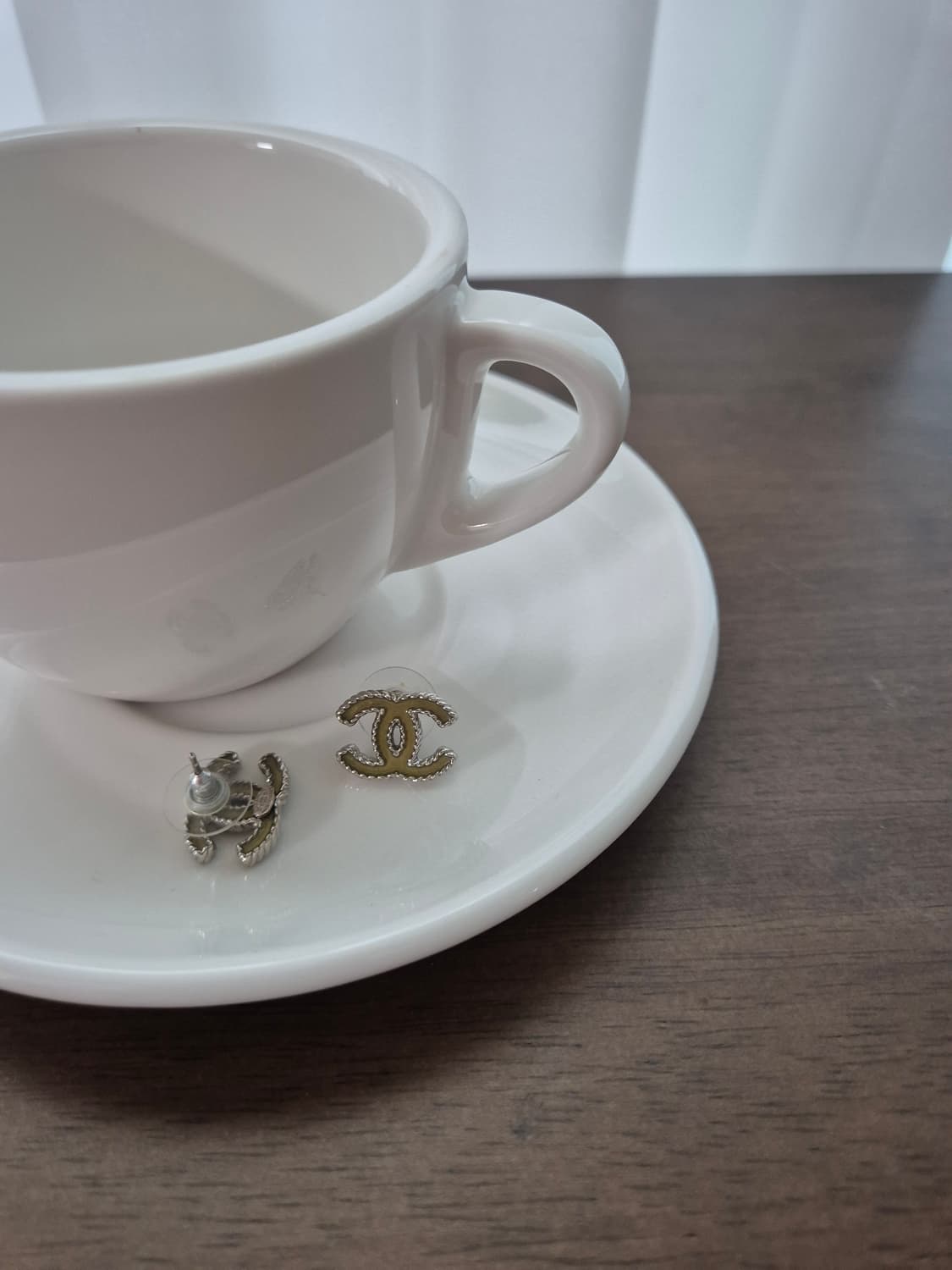 샤넬 cc 트위드 귀걸이 정품 상품이미지2