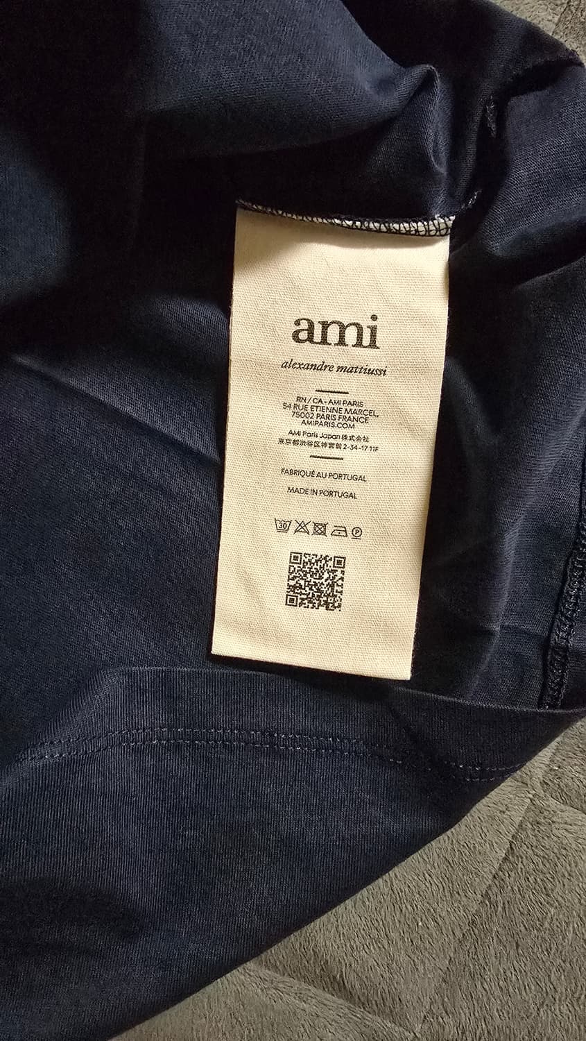 25ss 아미 오가닉 코튼 반팔 티셔츠
네이비 XL사이즈 상품이미지5