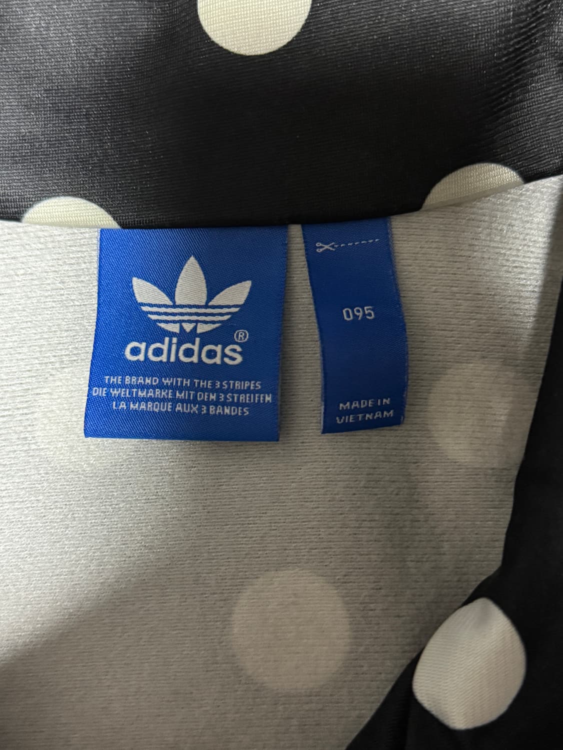 아디다스 도트 땡땡이 져지 M사이즈 나우아임영 착용 상품이미지3