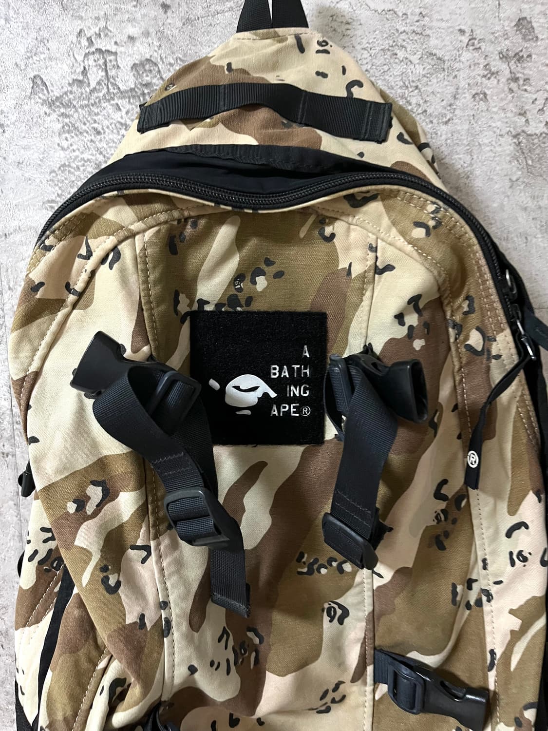 •베이프 밀리터리 카모 백팩 상품이미지3