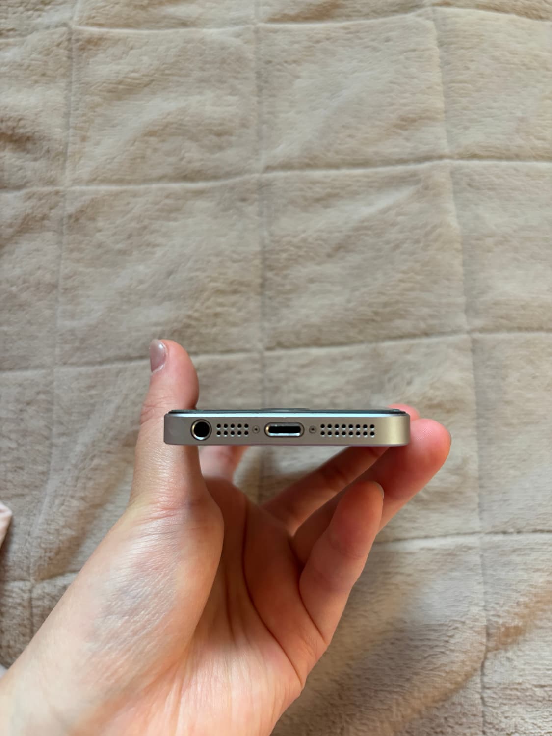 아이폰 SE 1 스페이스 그레이 64GB 상품이미지4