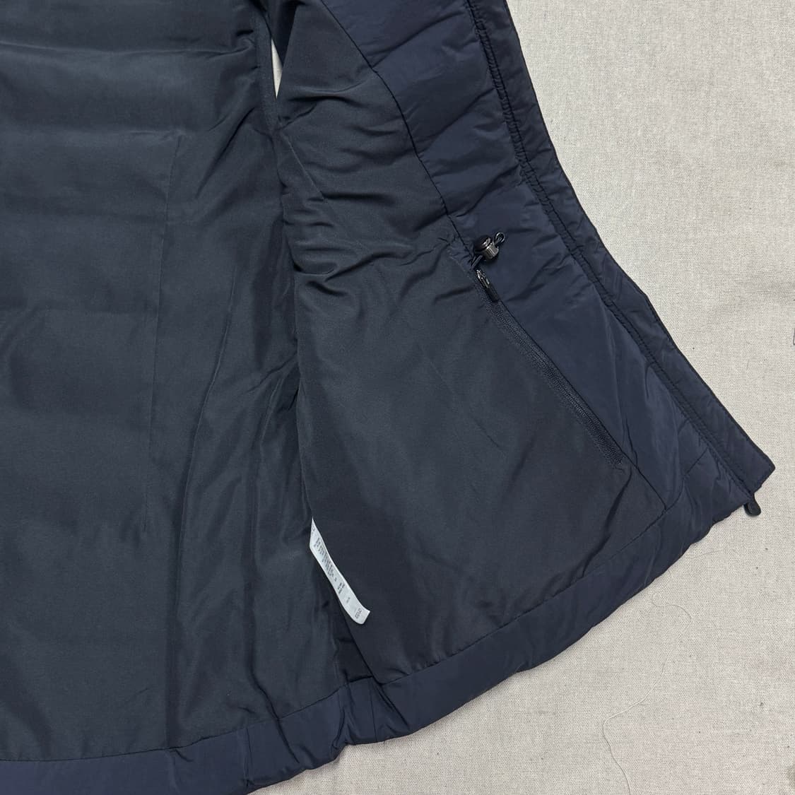 안다르 에어플라이 후드 패딩 베스트 8 상품이미지5