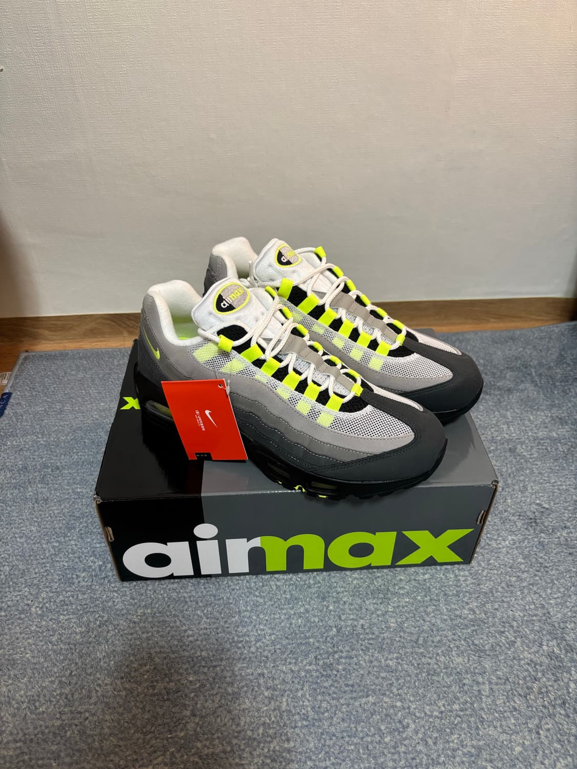 나이키 에어맥스 95 OG 네온 270 상품이미지1