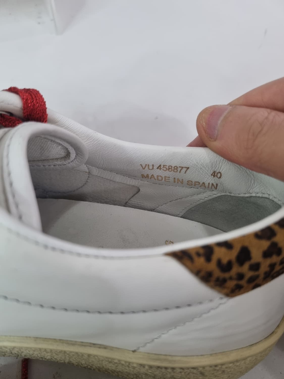 40 생로랑 다이아몬드 로우탑 스니커즈 상품이미지6