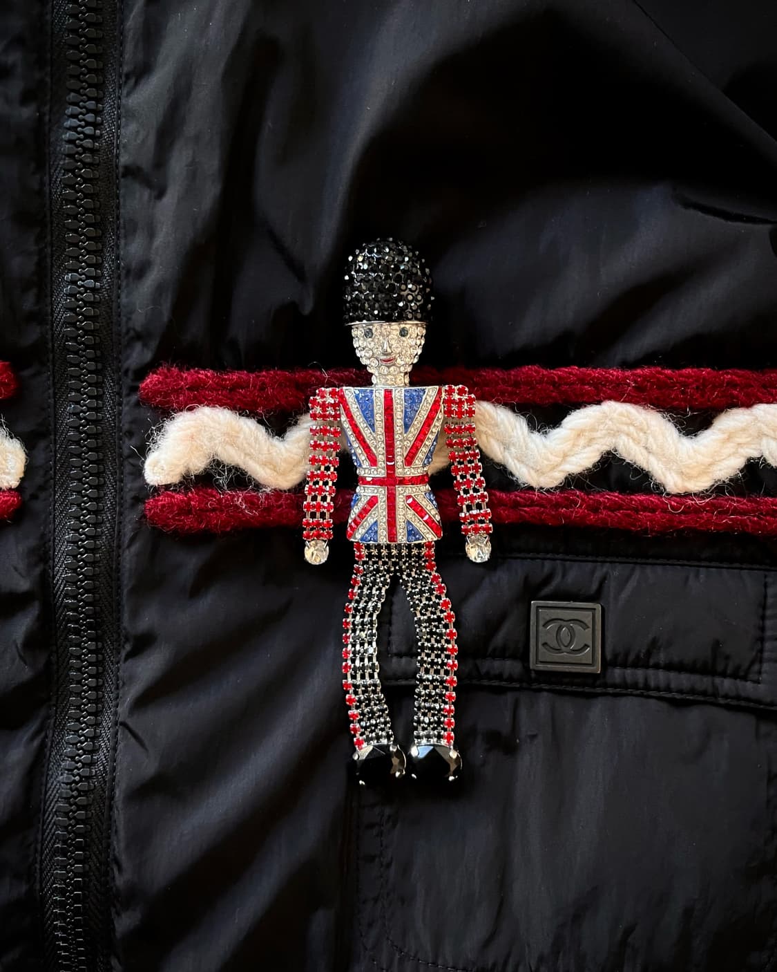 Butler & Wilson Swarovski Crystal Brooch 상품이미지2