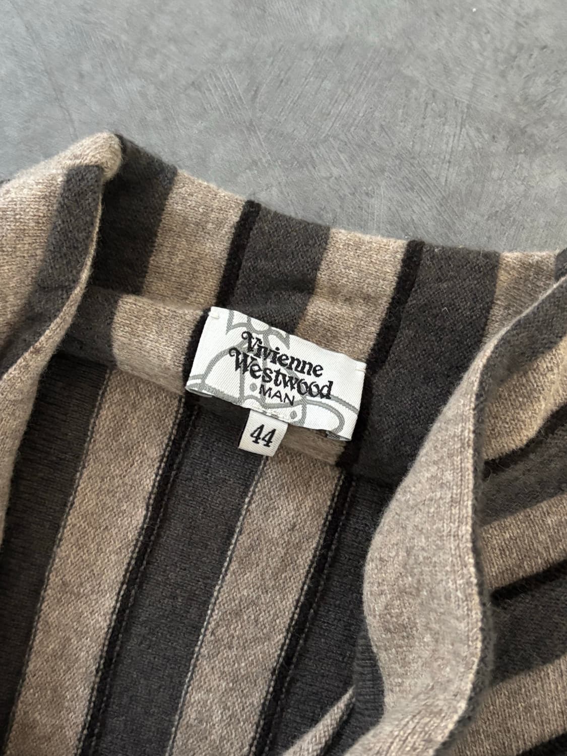 Vivienne Westwood  맨 드레이프 스트라이프 ORB 가디건 상품이미지7