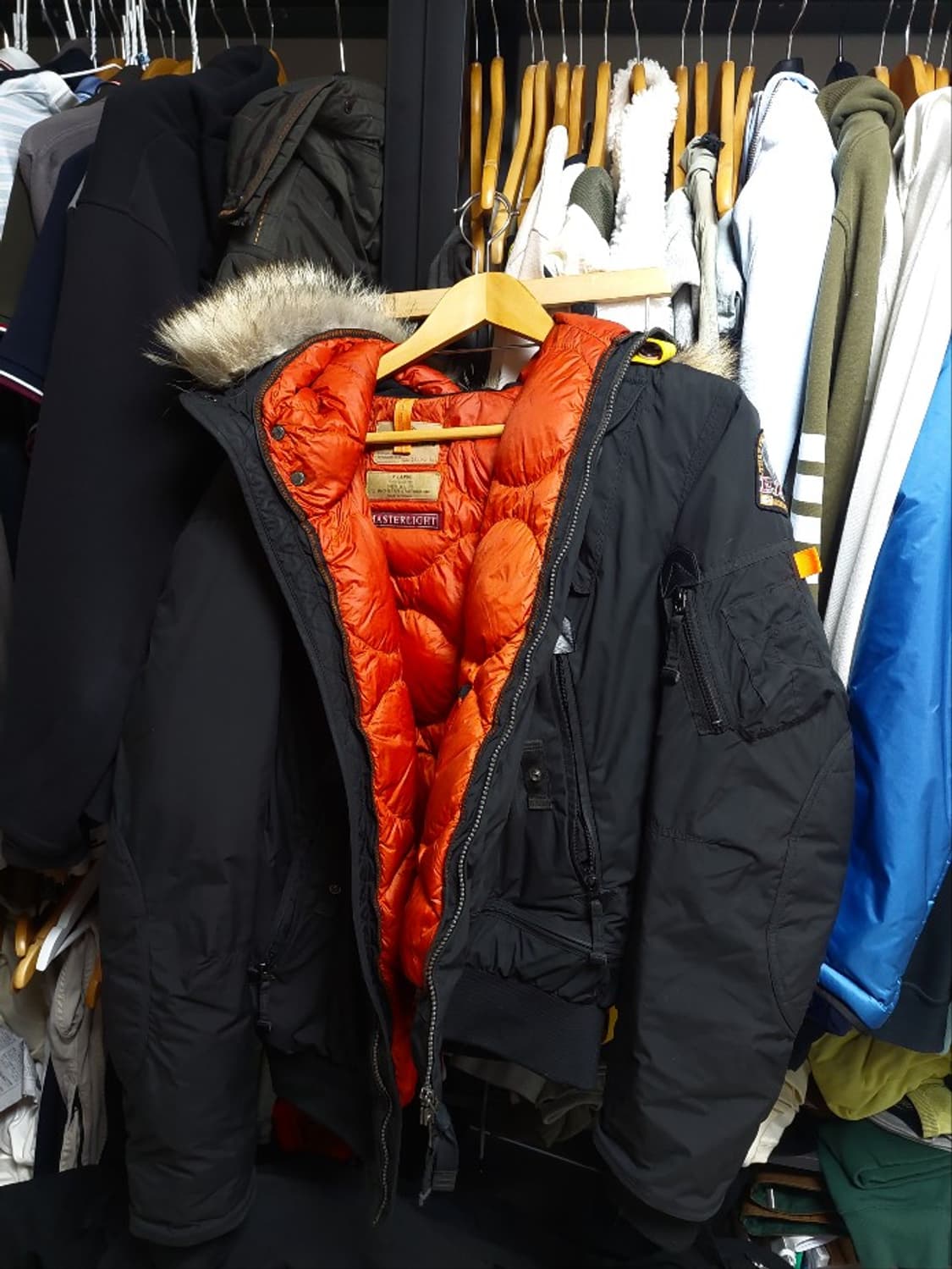 파라점퍼스 고비 마스터라이트 블랙 패딩 XL 정품 상품이미지1