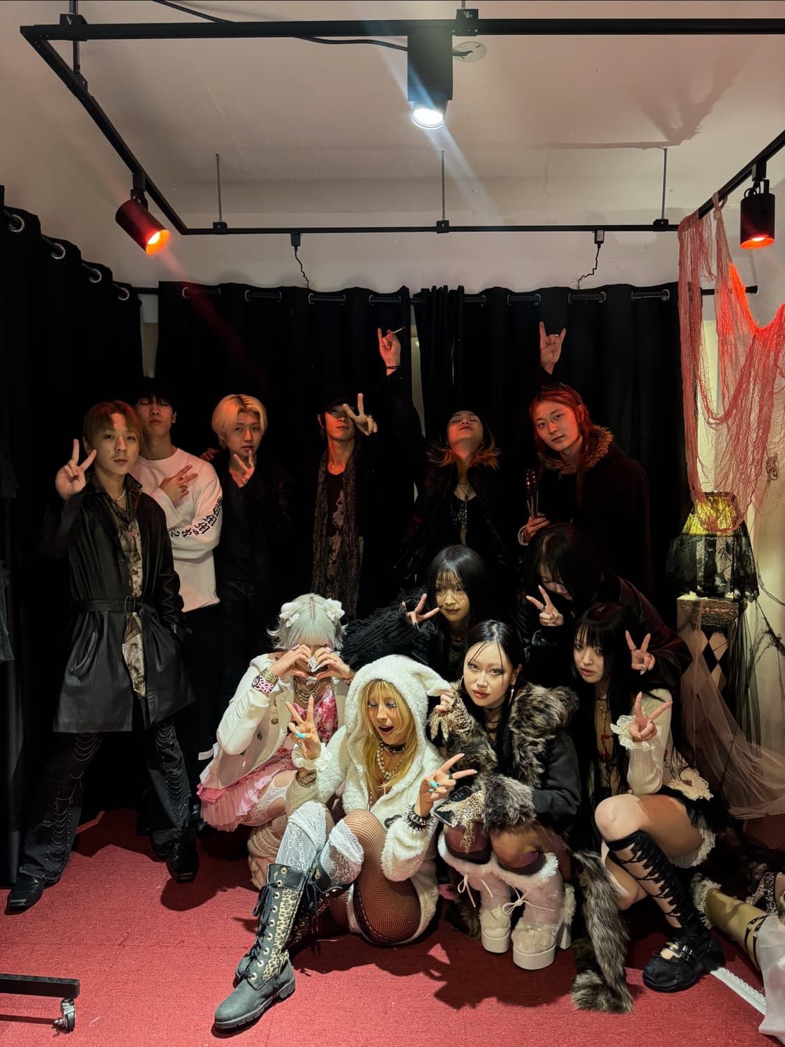 Pop up end&Sale 20~30%  상품이미지1