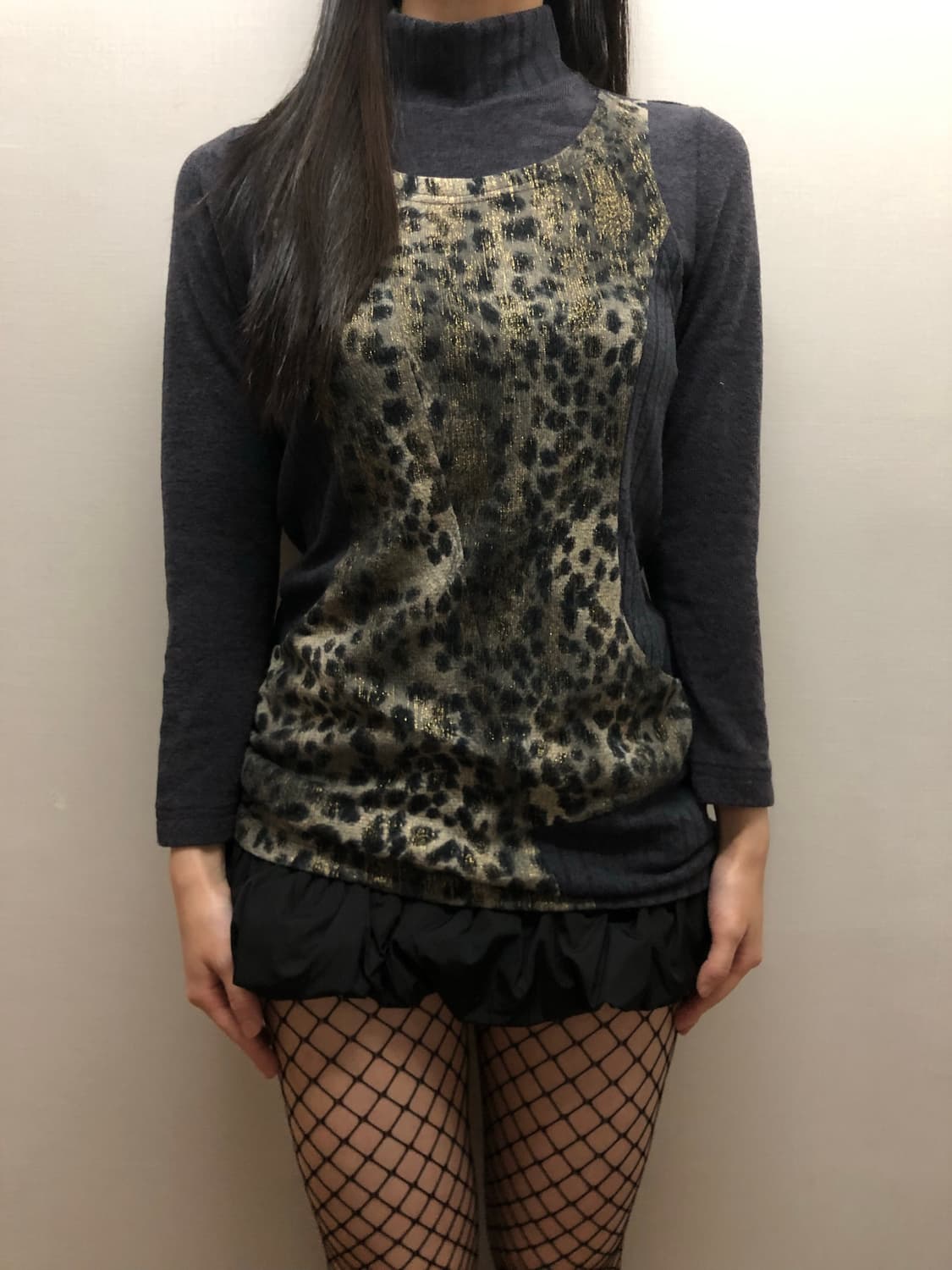 빈티지 그레이 레오파드 터틀넥 니트 상품이미지6