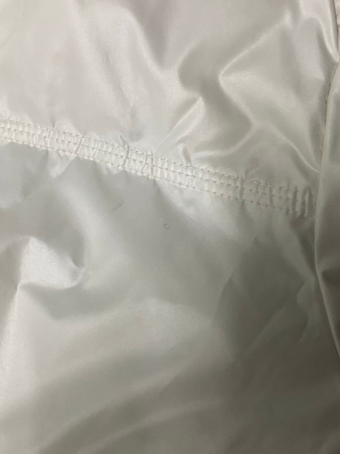 아디다스 화이트 패딩 상품이미지4