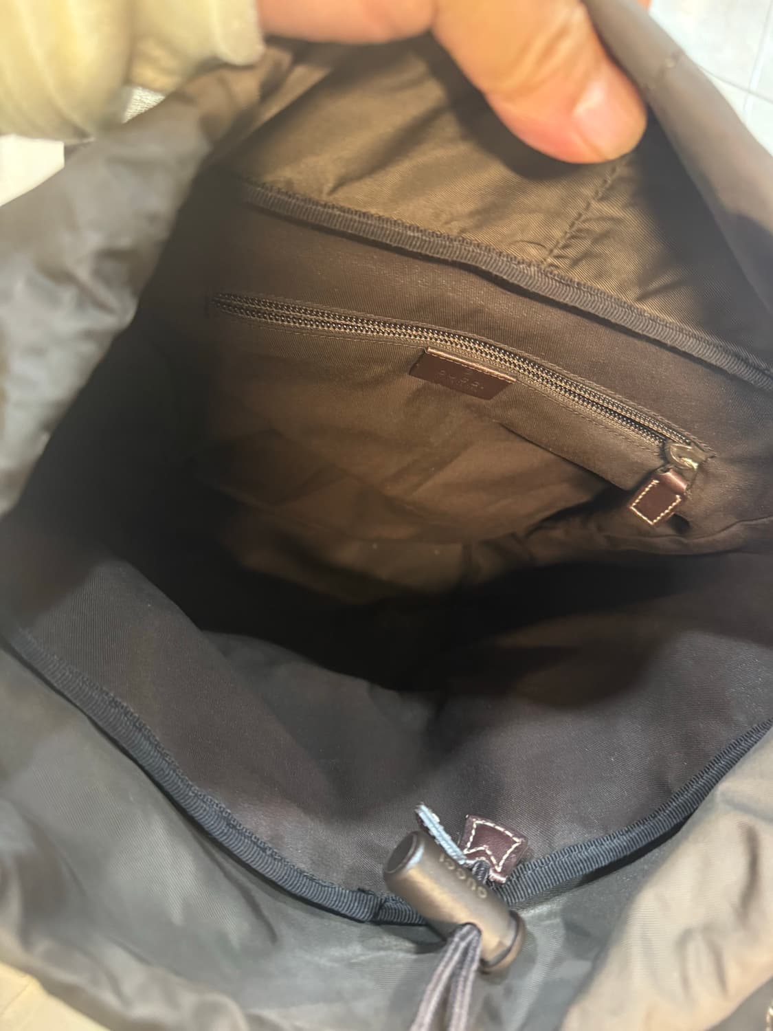 정품 구찌 수프림 백팩 팝니다 상품이미지6