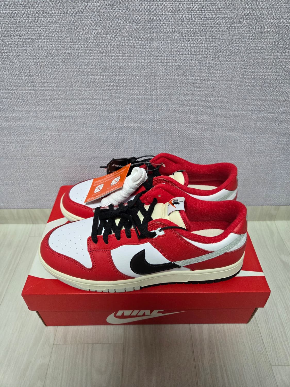 나이키 덩크 로우 레트로 프리미엄 285 새상품 판매! 상품이미지2