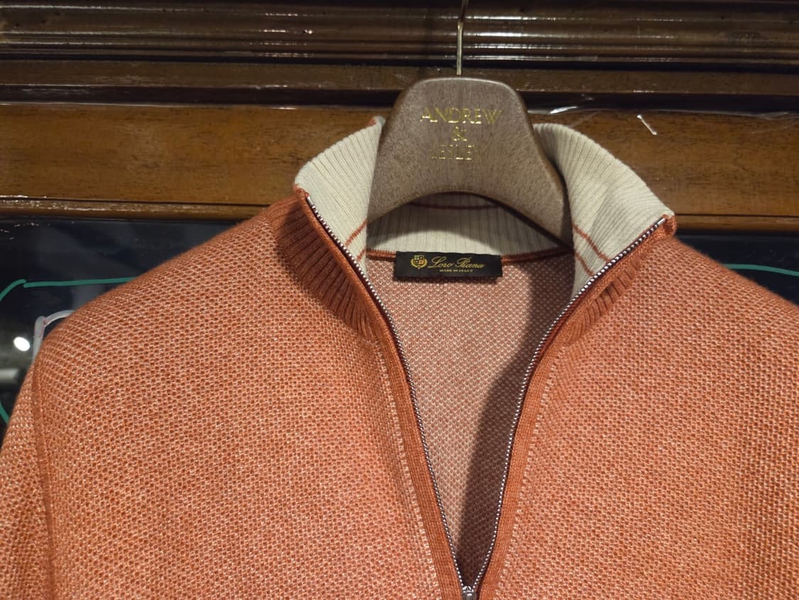 로로피아나 짚업니트 상품이미지3