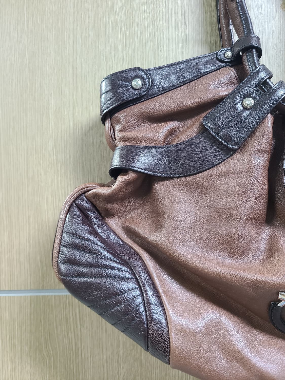 페리가모 토트백  상품이미지4