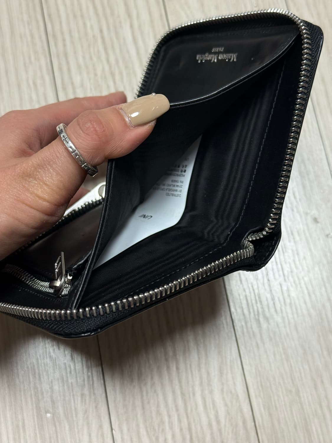 메종 마르지엘라 블랙 반지갑 상품이미지6