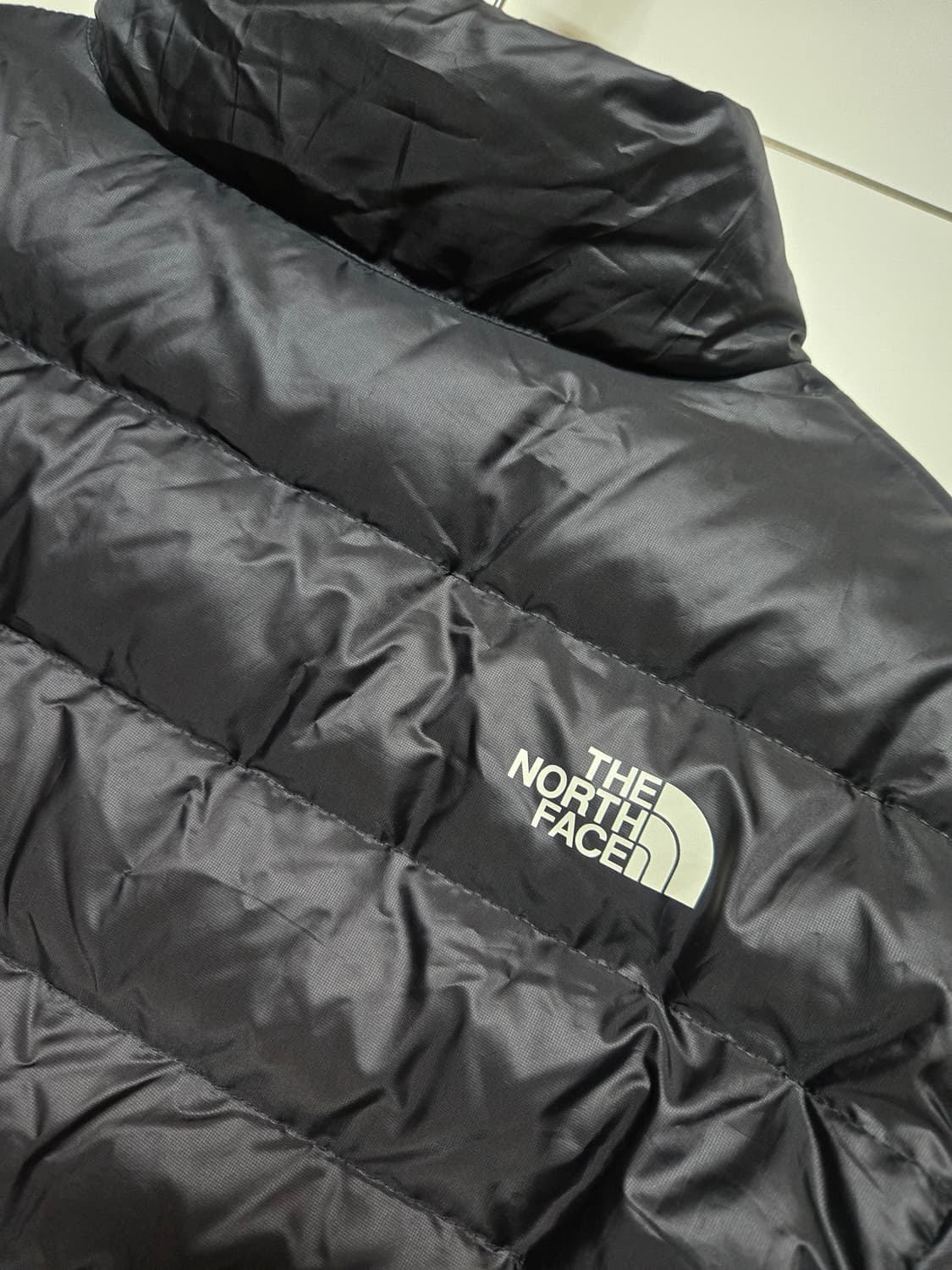 노스페이스 남성 구스다운 경량 패딩 상품이미지4