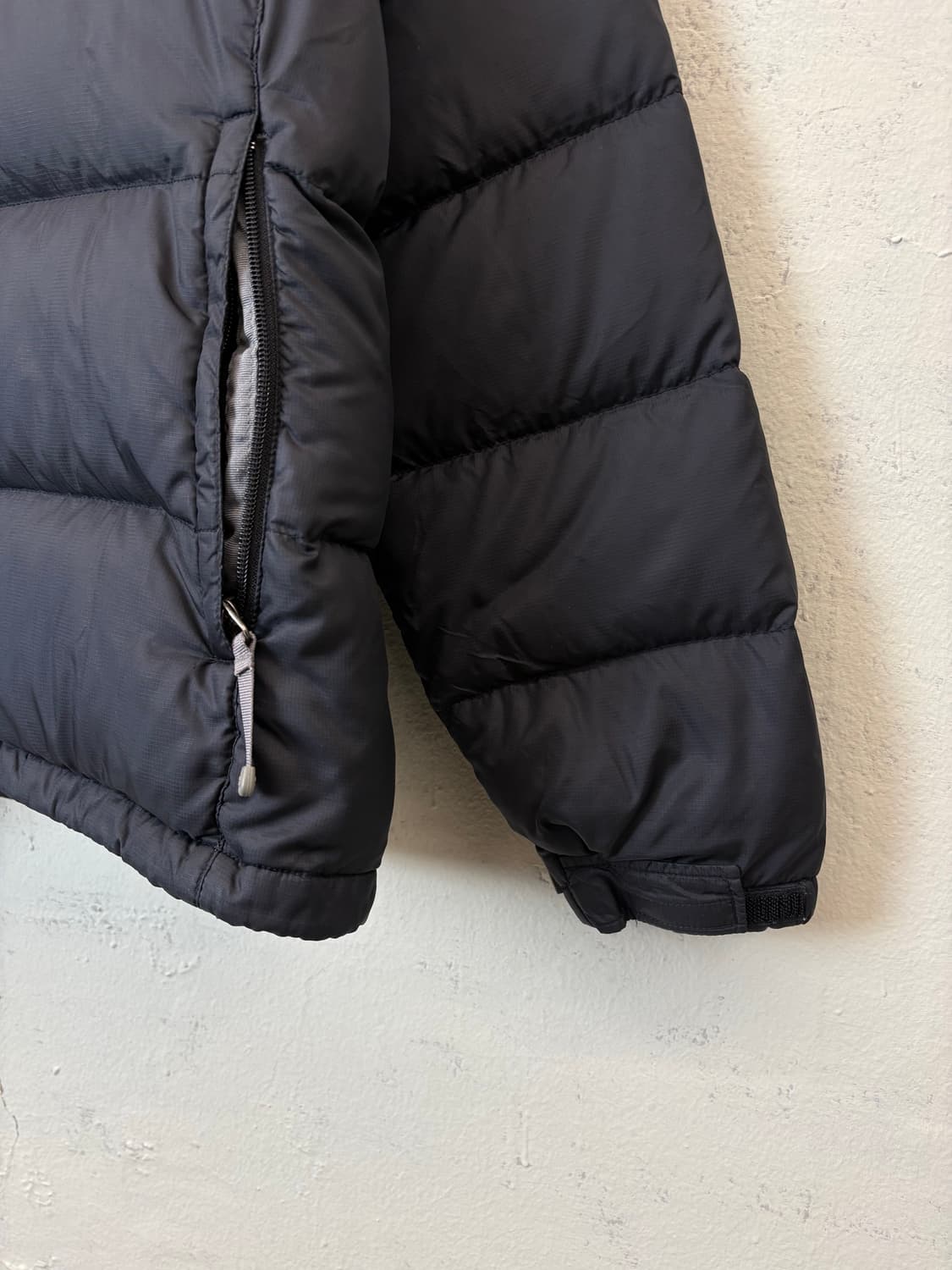 노스페이스 700 눕시 블랙 패딩 상품이미지6