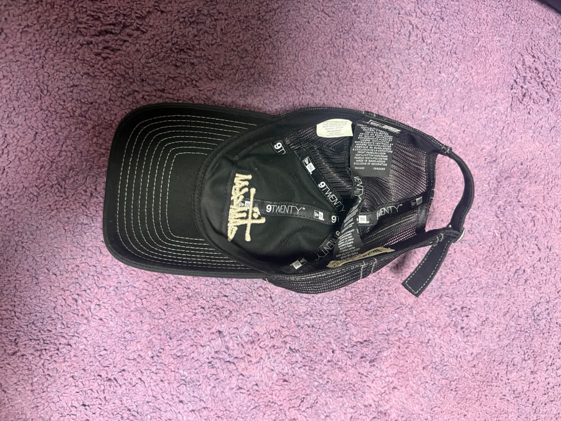 스투시 뉴에라 트리커 볼캡 상품이미지2