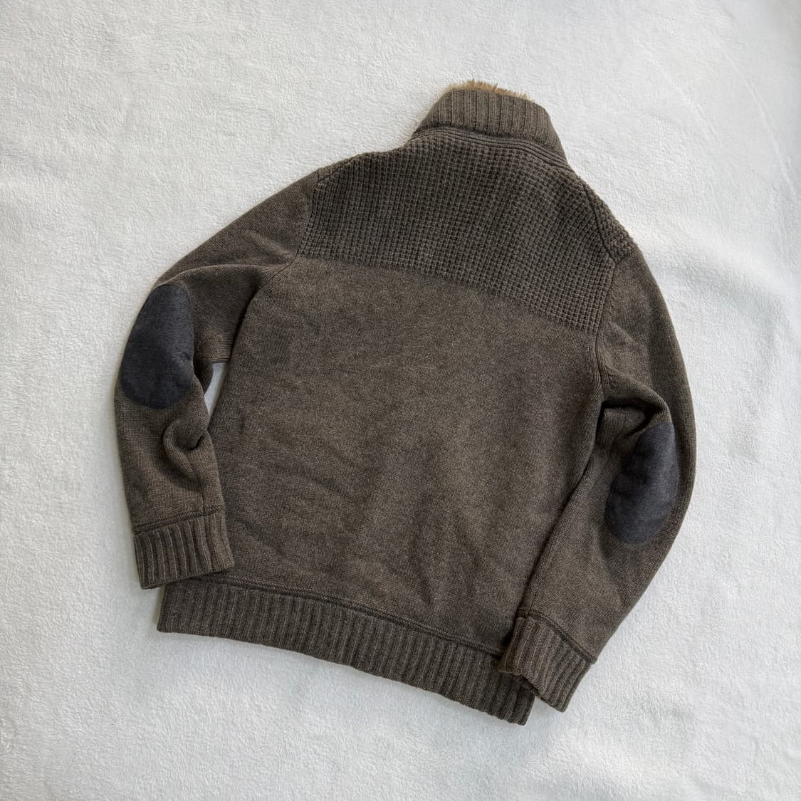 100 헤지스 니트 가디건 0331T 상품이미지2