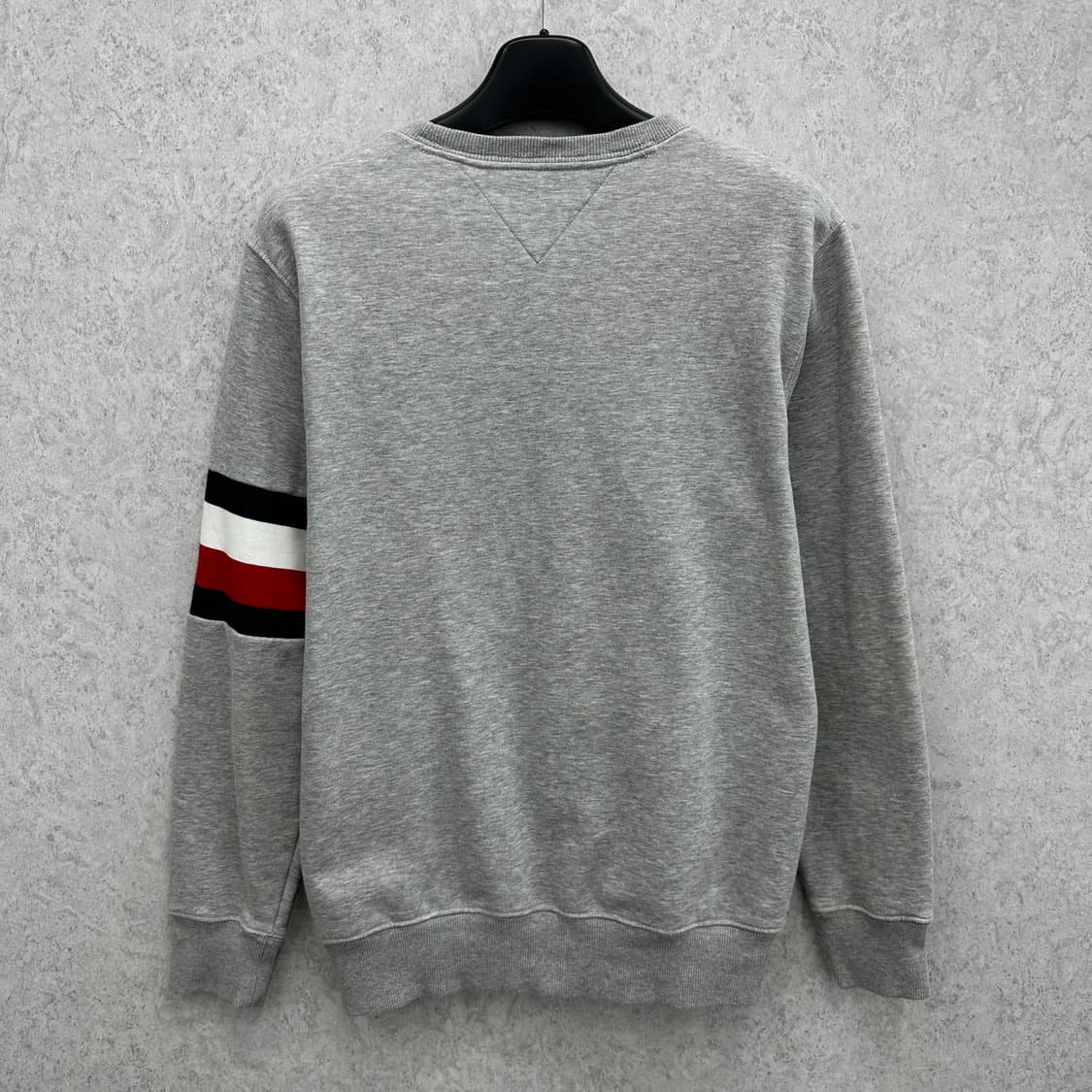 105 타미힐피거 남자 맨투맨 상품이미지2