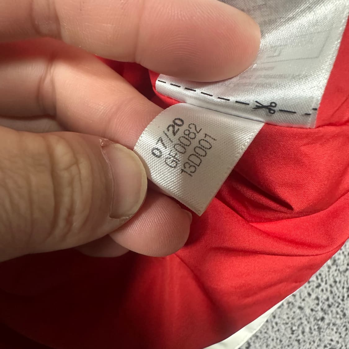 ✨ (바배) 아디다스 컬러블록 덕다운 화이트 레드 패딩  상품이미지5