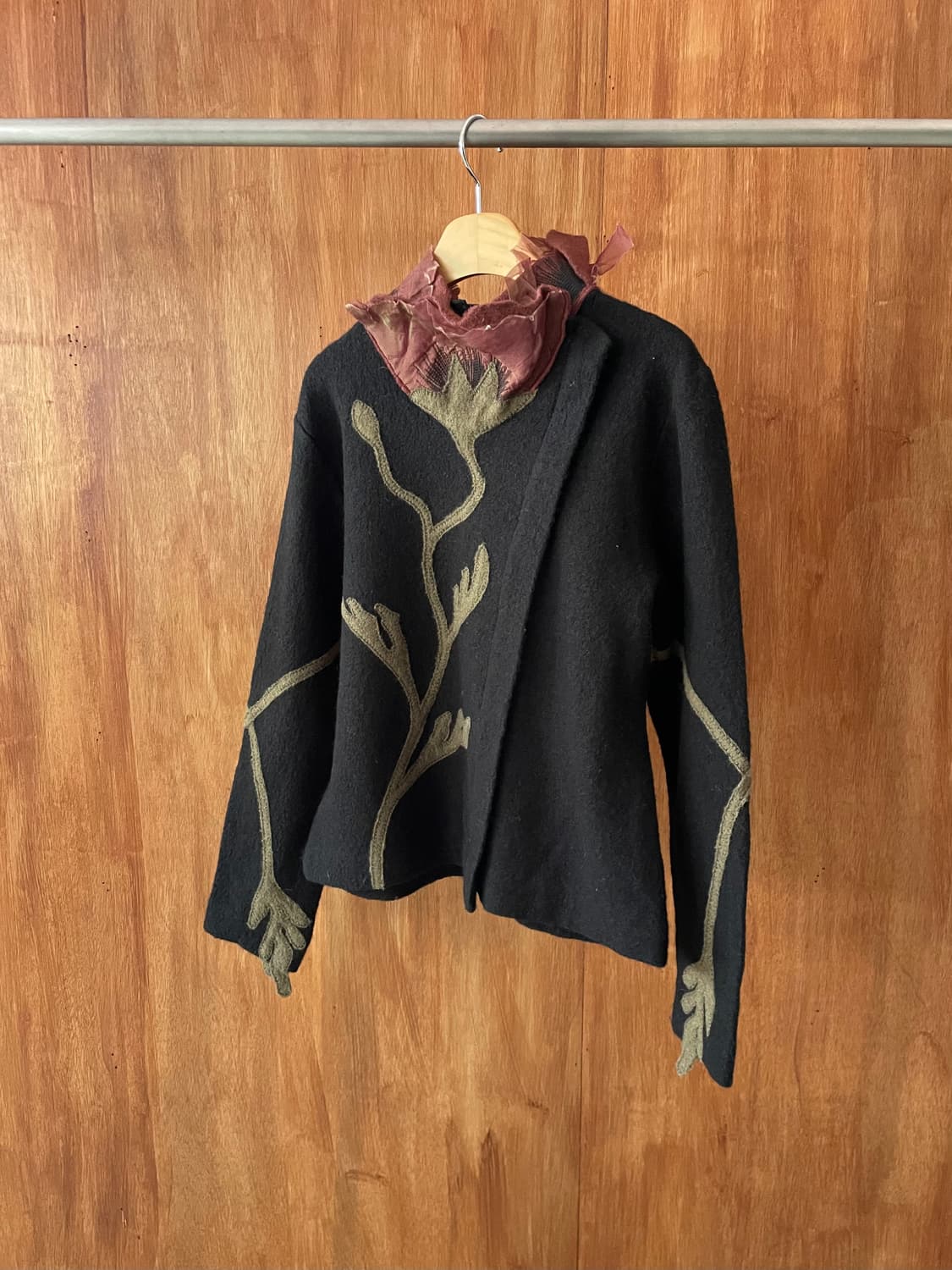 Floral embroidered art wool jacket 상품이미지3