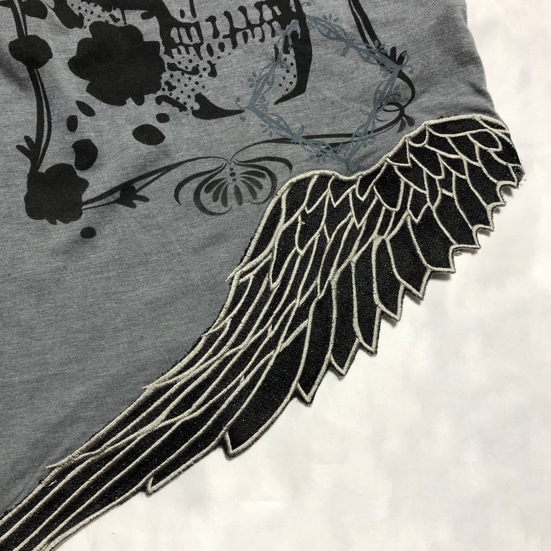 스컬 펑크 날개 티셔츠 그레이 상품이미지3