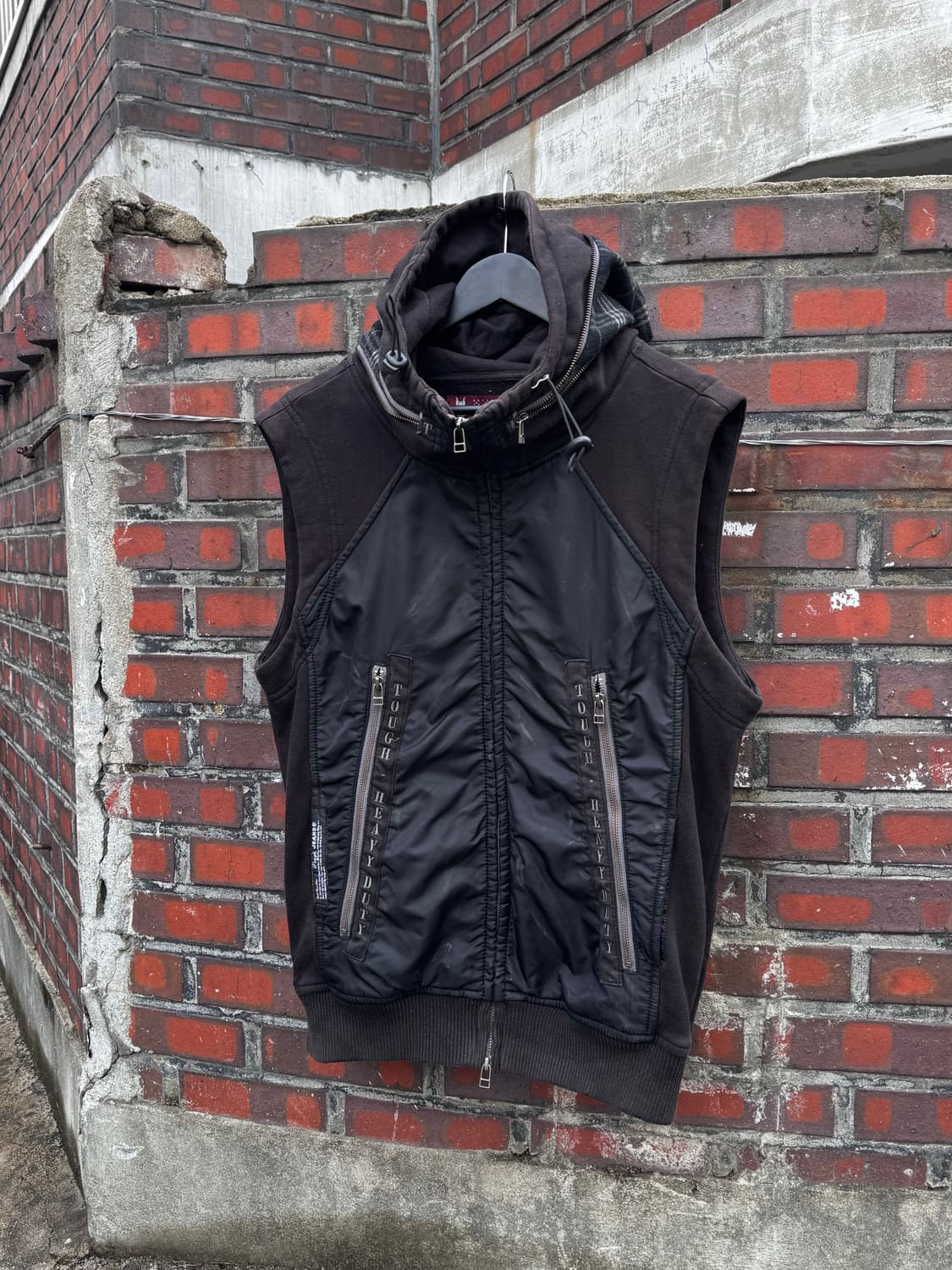 Tough Jeansmith 지퍼 디테일 후드 베스트  상품이미지2