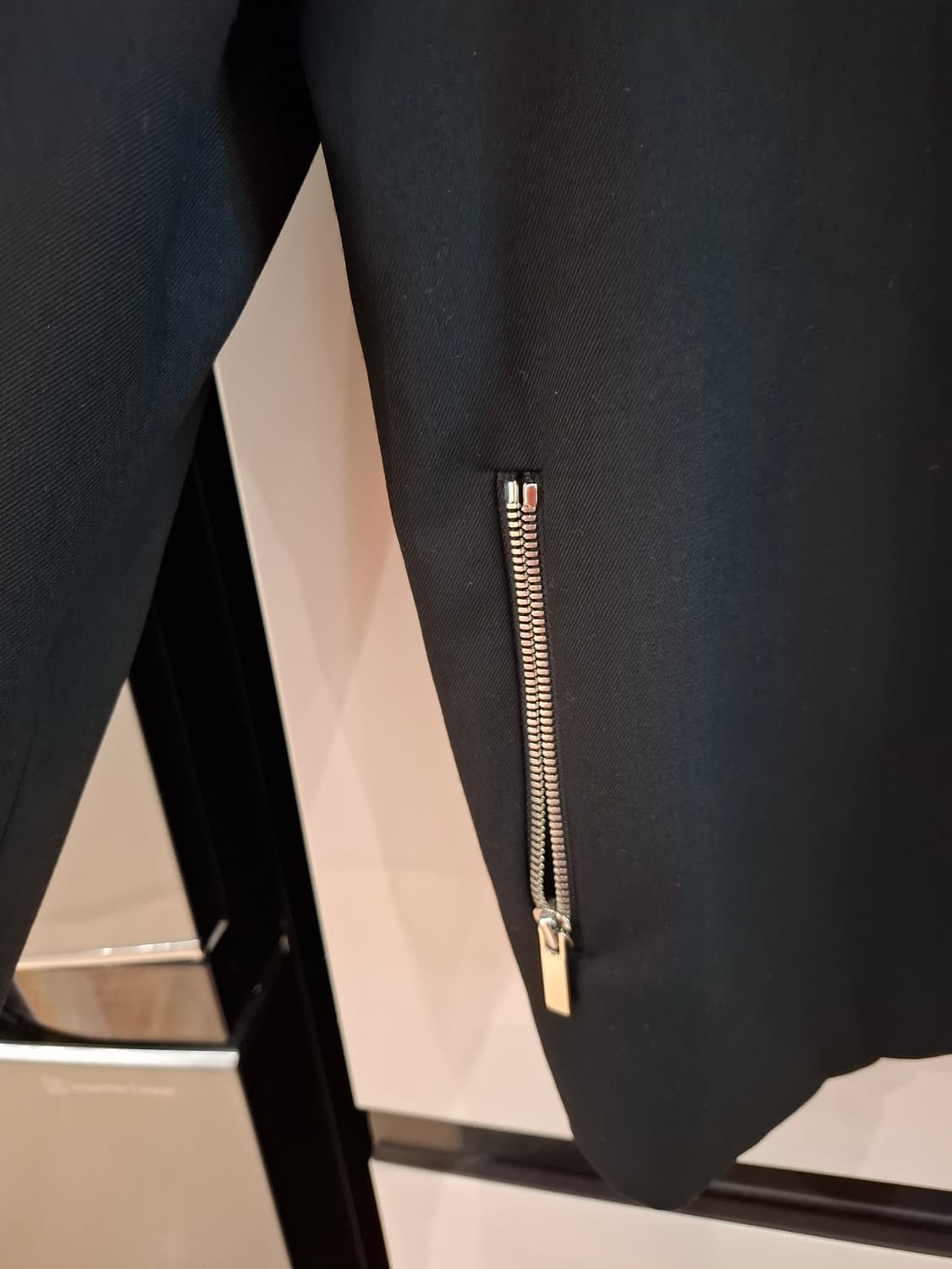 LMOOD 심플 블랙 자켓 상품이미지2