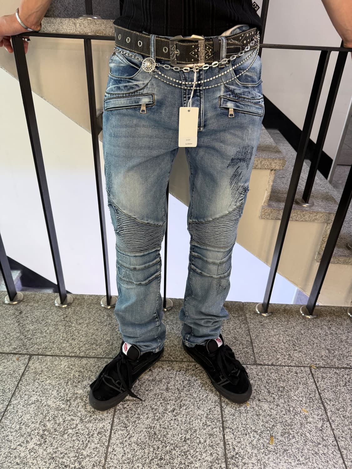 IN THE ATTIC 상품이미지1