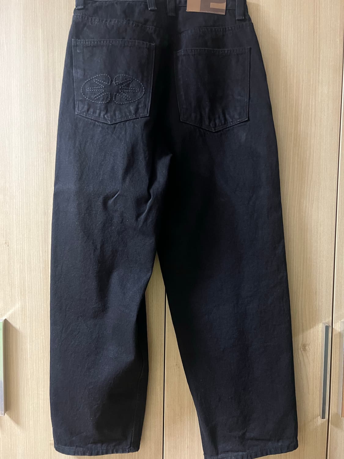 ERTR 이알티알 Essential Relaxed Denim Pants 상품이미지4