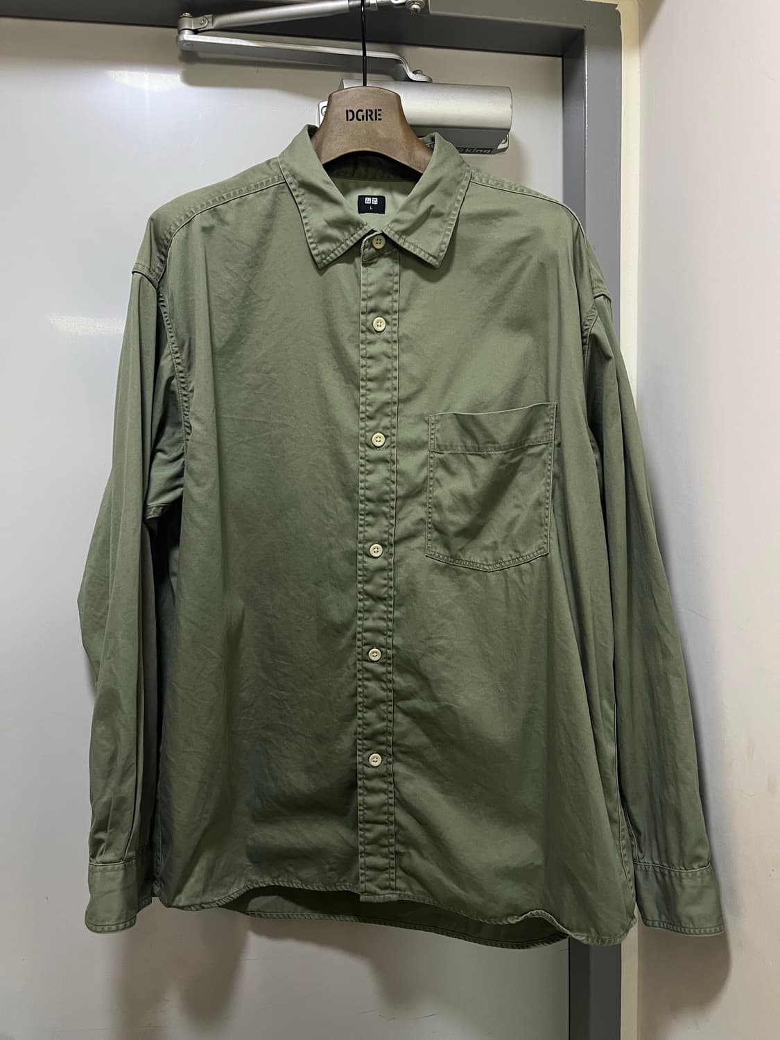 [L] 유니클로 트윌 오버 셔츠 올리브 상품이미지4