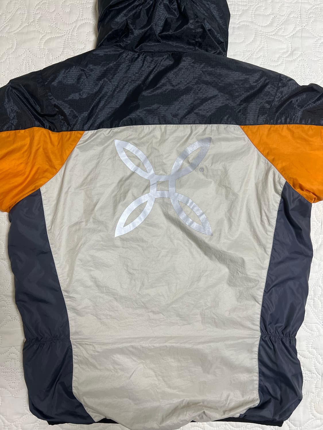 몬츄라 스카이 자켓 M 흰색주황 흰주 상품이미지5