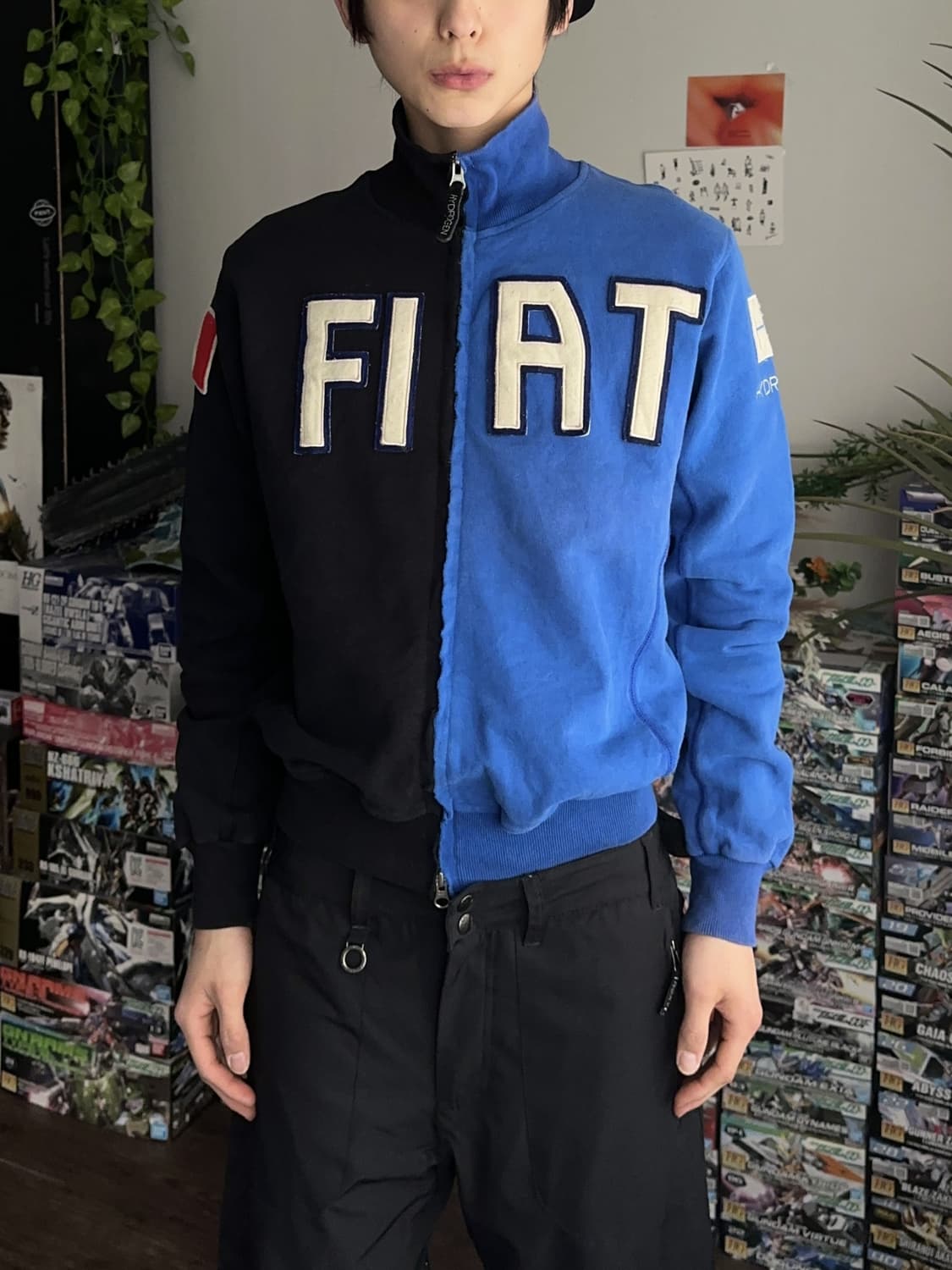 Hydrogen x FIAT 하프앤하프 스웻 집업 상품이미지4