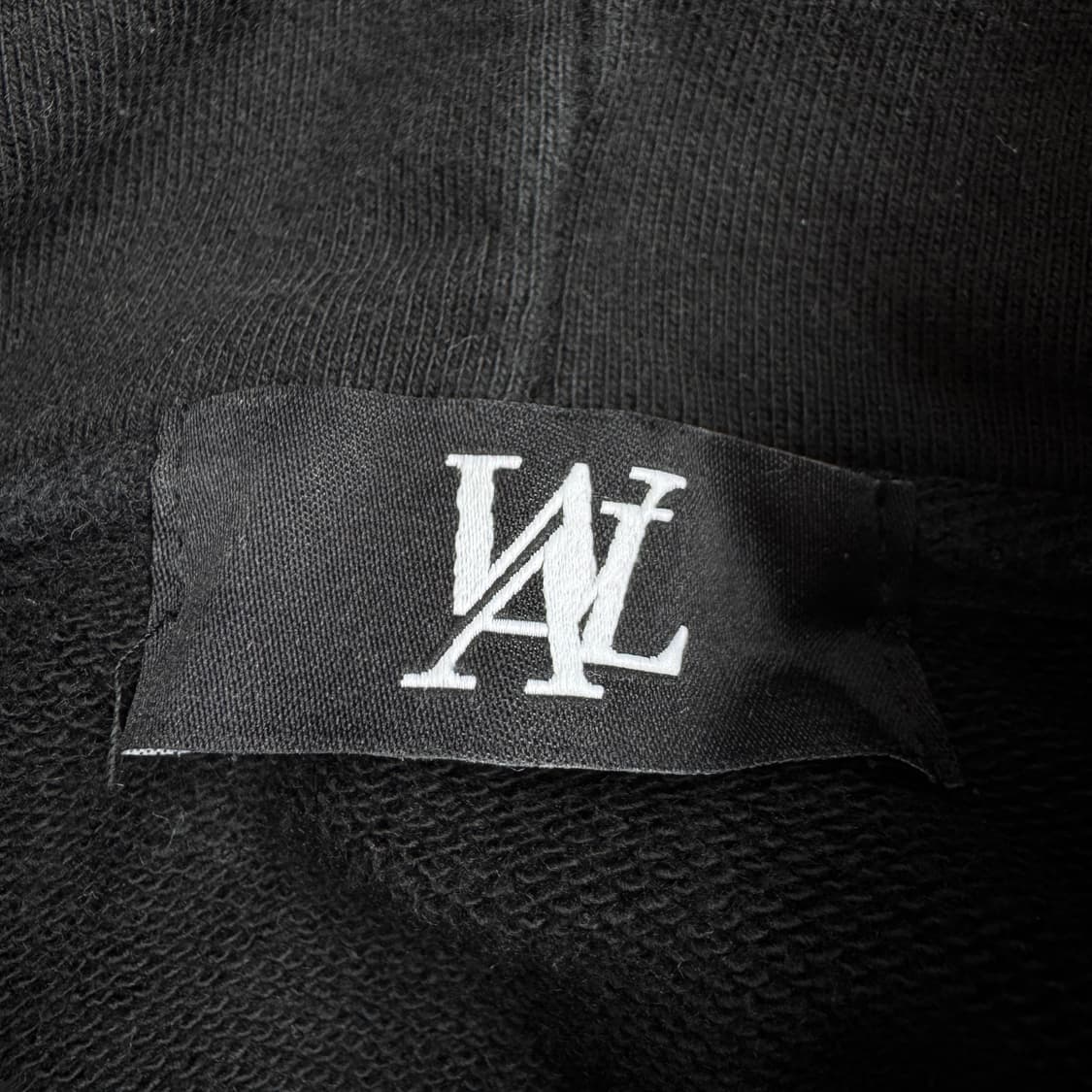 우알롱 후드집업 블랙 상품이미지4