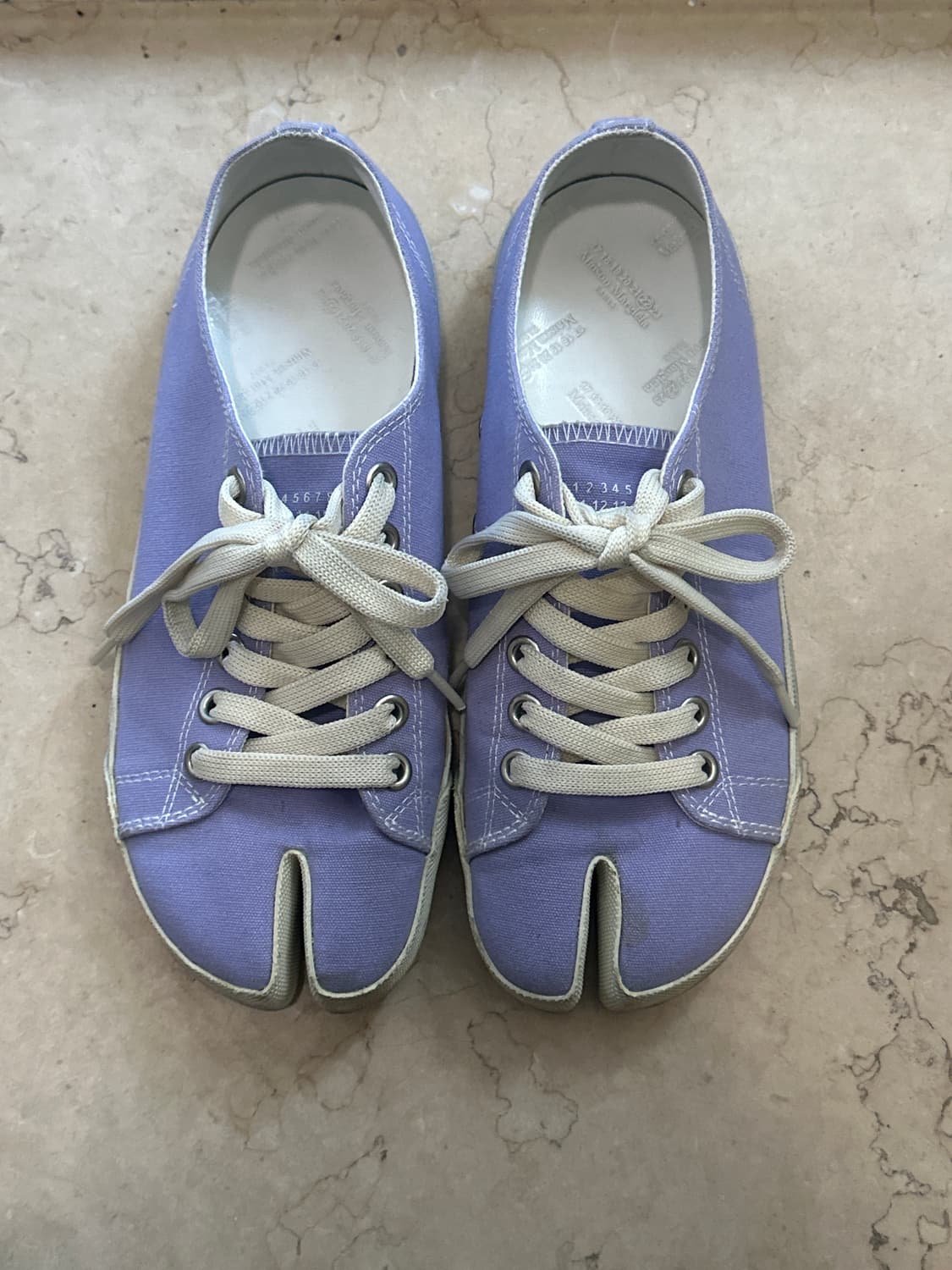 메종마르지엘라 타비 스니커즈 상품이미지1