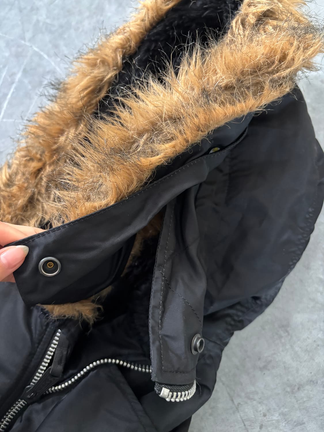 Alpha Industries 알파인더스트리 블랙 N-3B 파카  상품이미지8