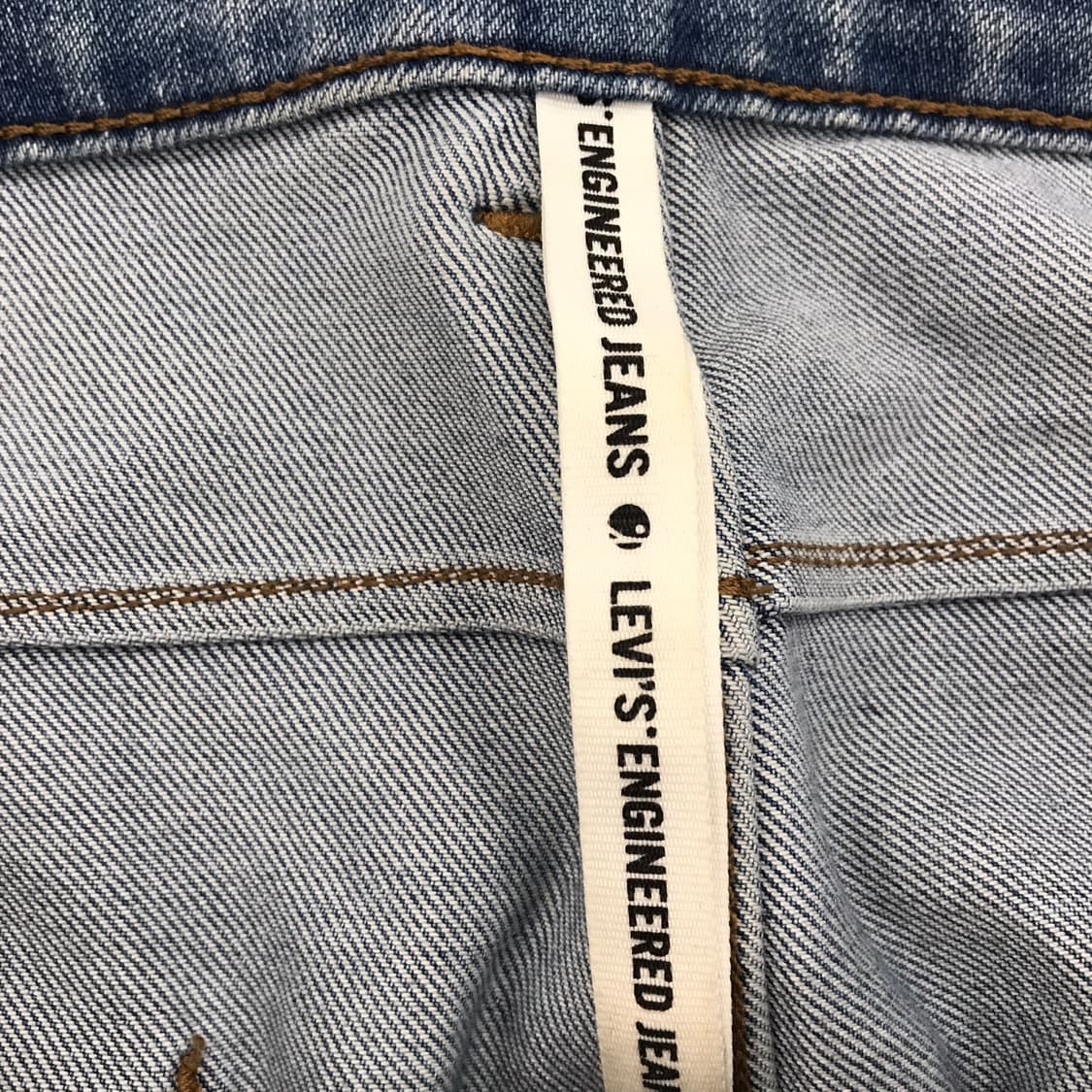 리바이스 프리미엄 LEJ502 엔지니어드 청바지 [34x32] 상품이미지6