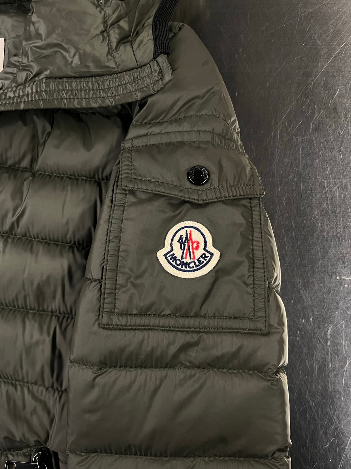 몽클레어 여성경량 패딩 0사이즈 상품이미지6