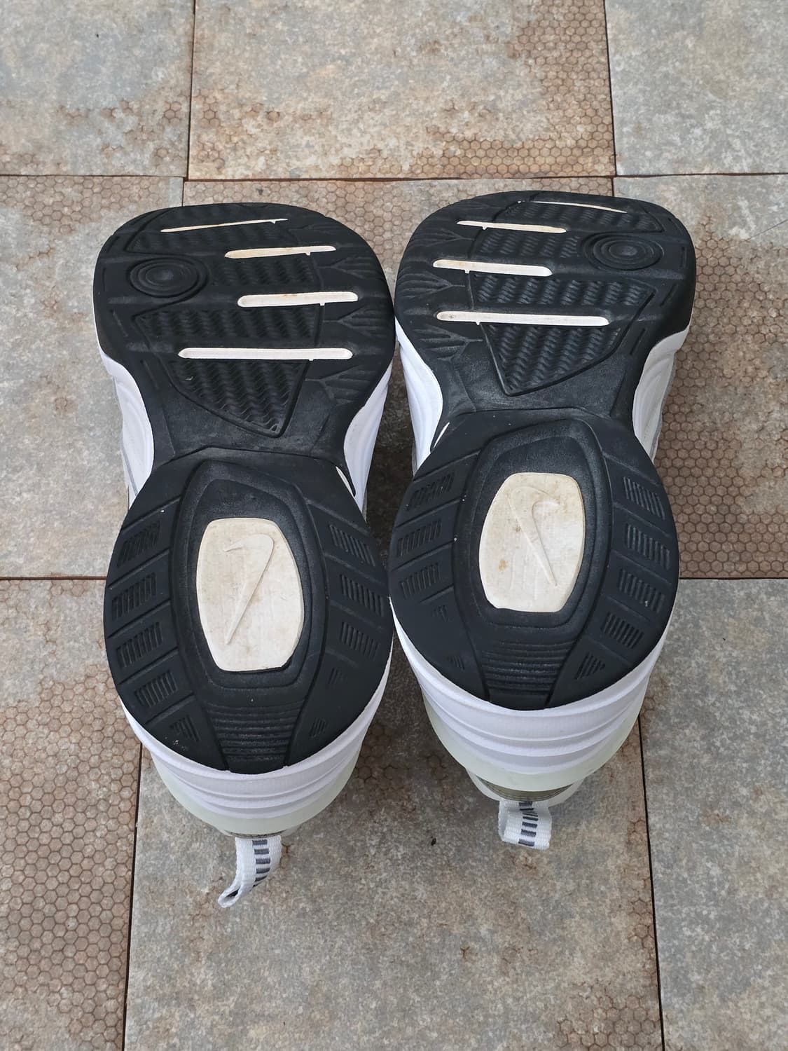 (275)나이키 m2k 테크노 화이트 그레이 상품이미지10