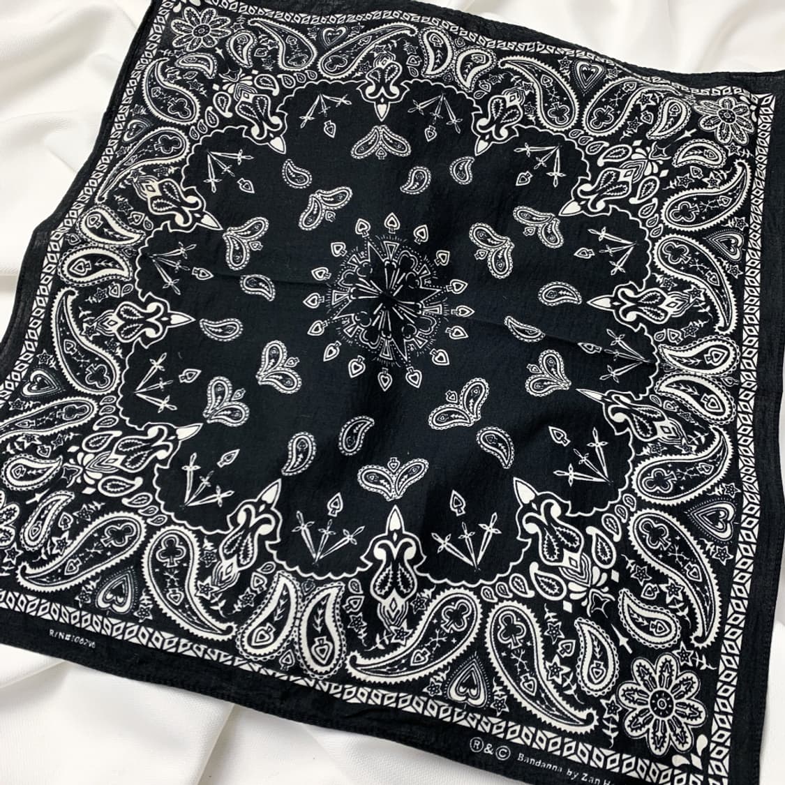 [정품] VINTAGE 페이즐리 빈티지 쁘띠스카프 손수건 상품이미지1