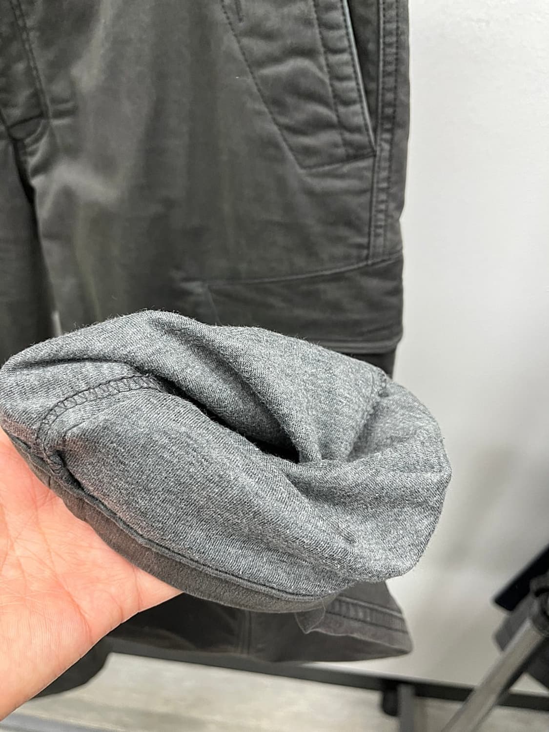 33) CP컴퍼니 몰스킨 스판 카고팬츠  상품이미지9