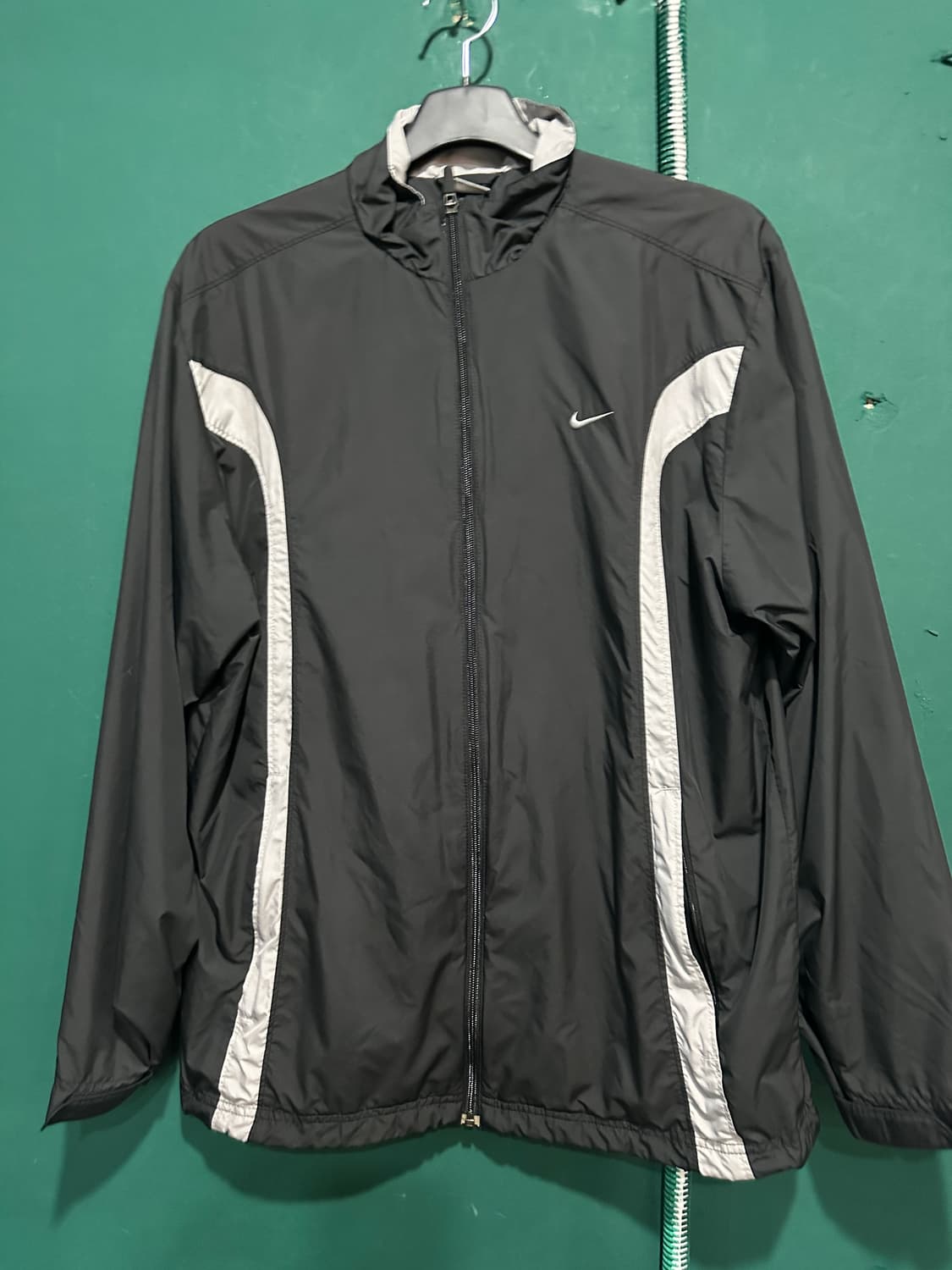 나이키 고프코어 바람막이 L 상품이미지1