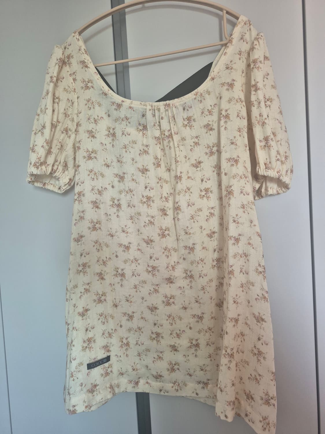 콜로신스 블랙 타이 블라우스 빈티지 플라워 상품이미지3