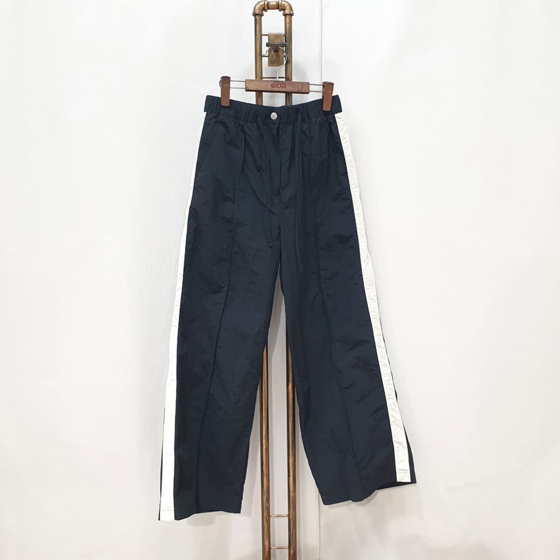 에잇세컨즈 배색 트랙 팬츠 73(L) 상품이미지1