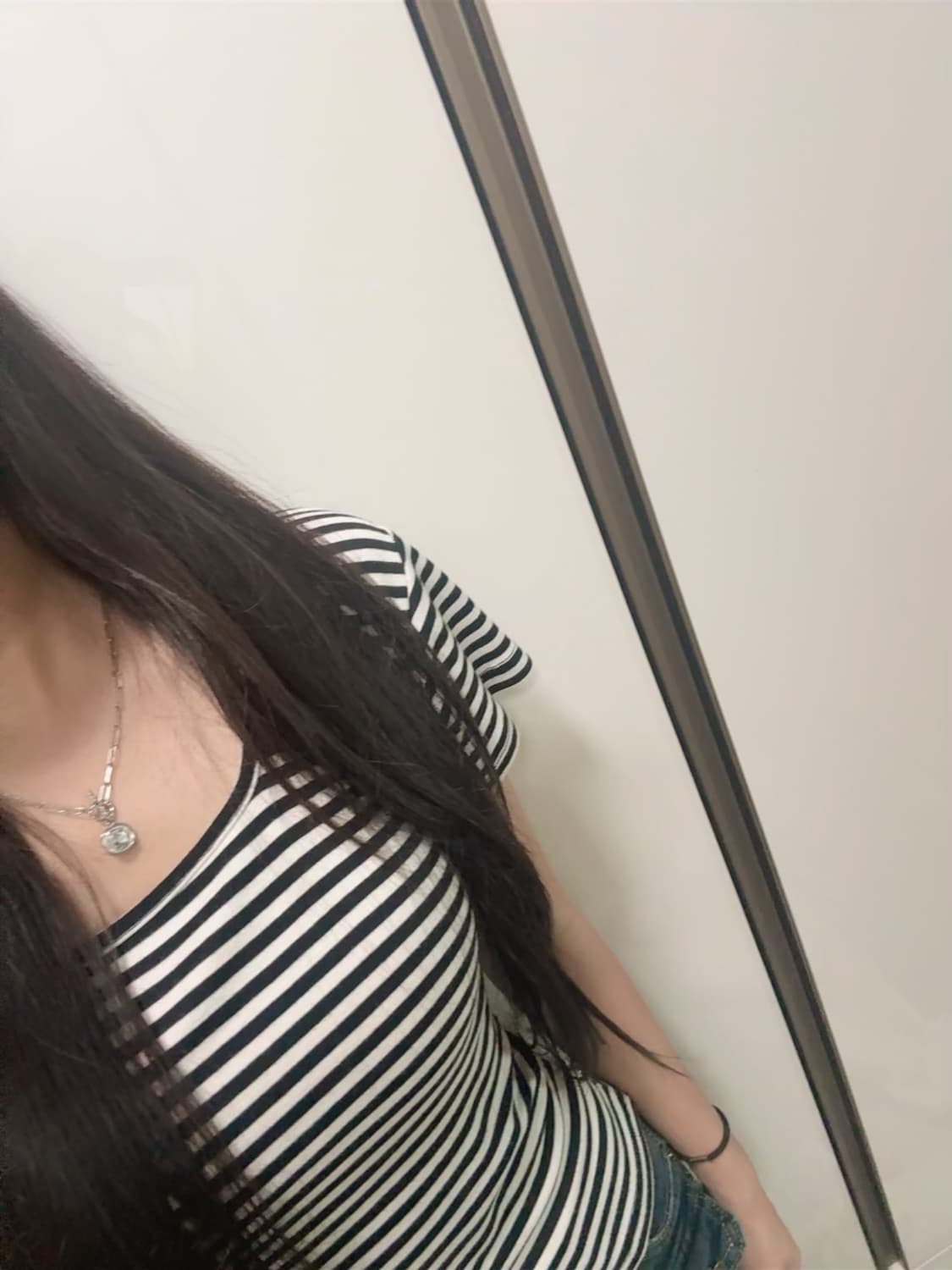 스트라이프 단가라 스퀘어넥 슬림핏 반팔 티셔츠 상품이미지2