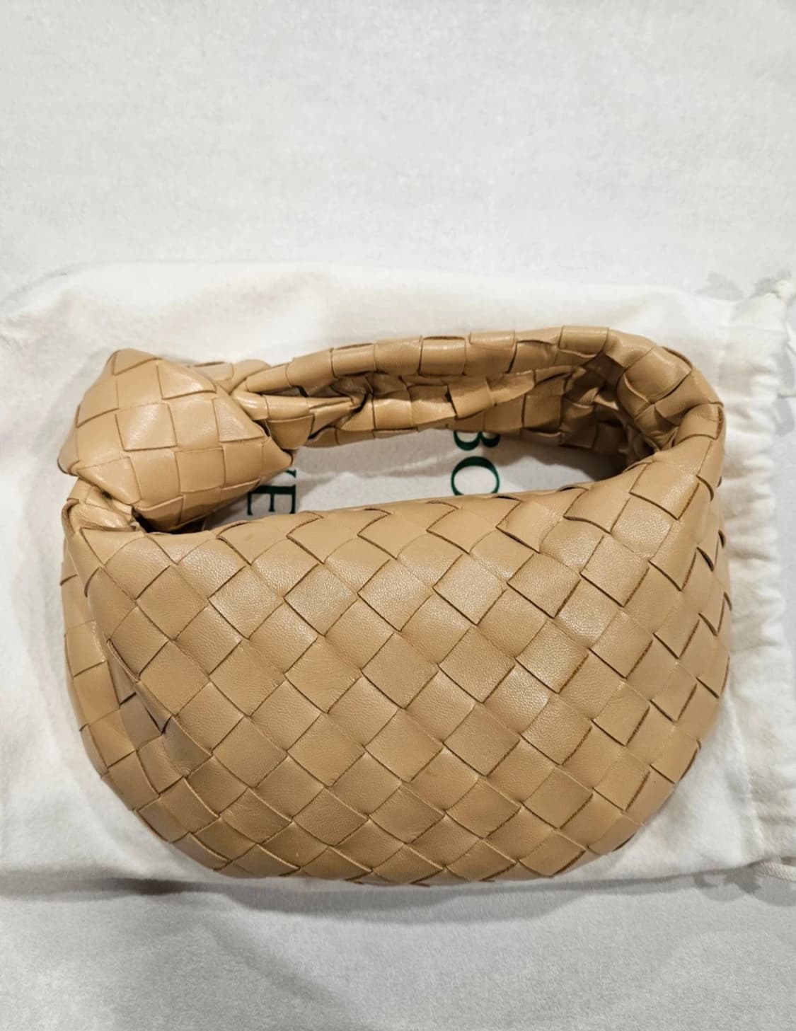 보테가베네타 미니조디 아몬드컬러 상품이미지1