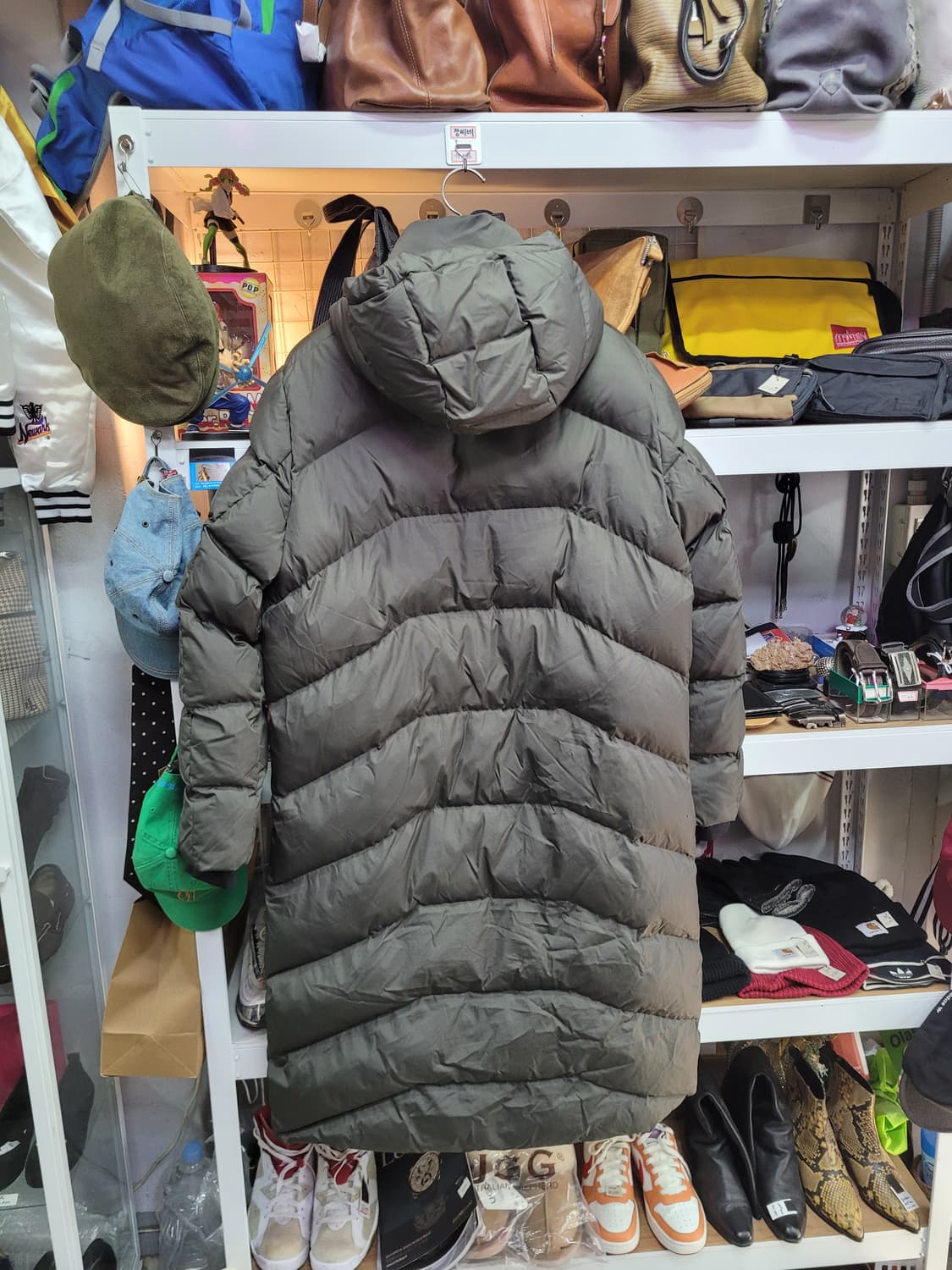 PUMA 퓨마 진카키색 롱패딩 상품이미지2